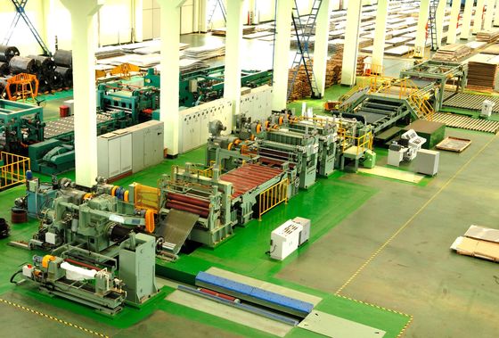 Перекрестная летящая стрижка 306KW горизонтальная стрижка для резки стальной катушки