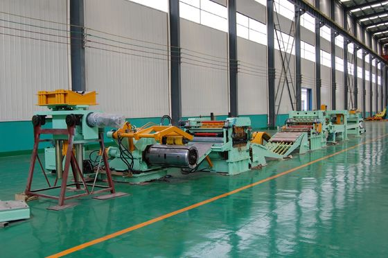 Перекрестная летящая стрижка 306KW горизонтальная стрижка для резки стальной катушки