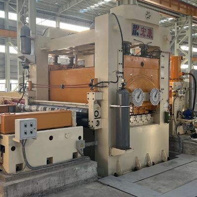 Стальная катушка разворачивает и режет по длине высокая производительность