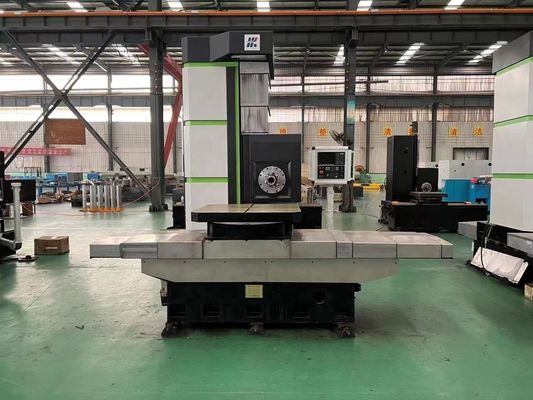 Конкурентоспособная CNC-буровая и фрезерная машина с точностью позиционирования ± 0,03 / 500 мм