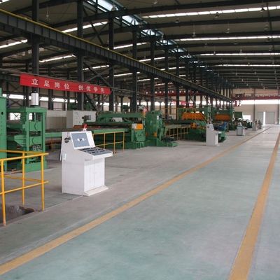 Длинная эксплуатационная продолжительность Centering Slitting Machine for Mobile Shear Conveying Blanking 2023